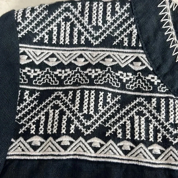 Garnet Hill European Flax Embroidered Dress in Black - Size XS - Picture 5 of 9